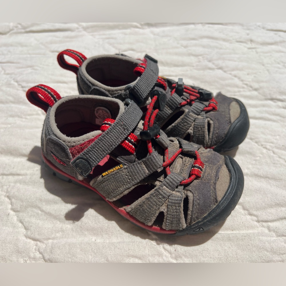 Toddler Keens, Seacamp 2 CNX